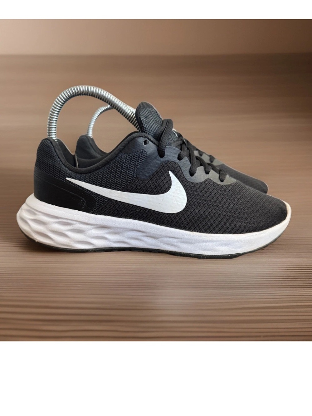Nike Women's Revolution 6 Next Nature Running Sneakers Size 7 Black/White